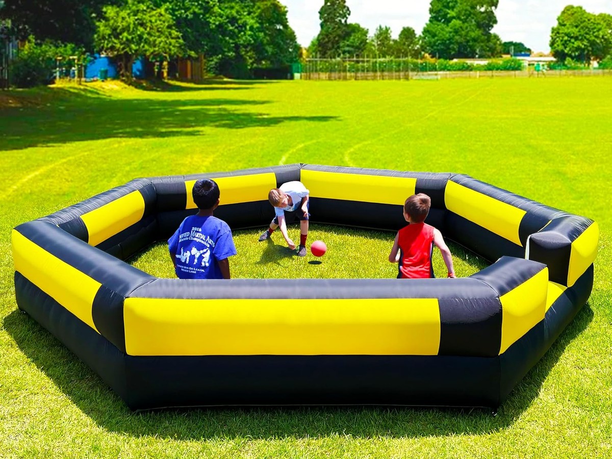OZIS inflatable gaga ball pit with players