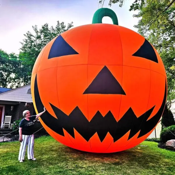 OZIS 20FT Halloween Inflatable Pumpkin